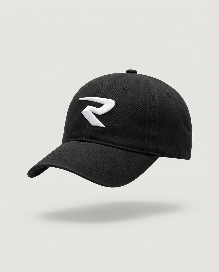 Casquette R noir, vue de face