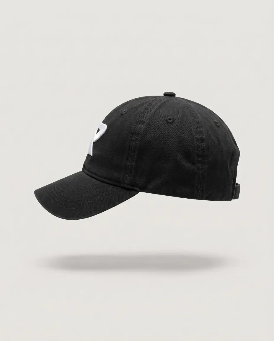 R Cap, black, side view